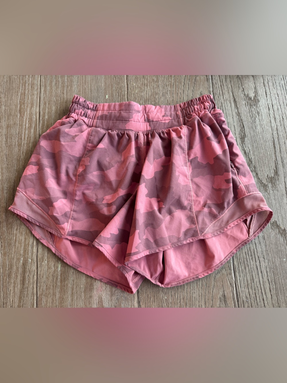 Lululemon Pink Camo Hotty Hot Shorts Size 4